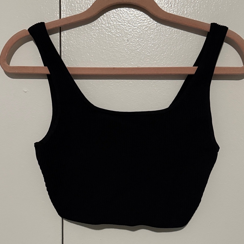 Aritzia Babaton Sculpt Knit Ribbed Tank Top